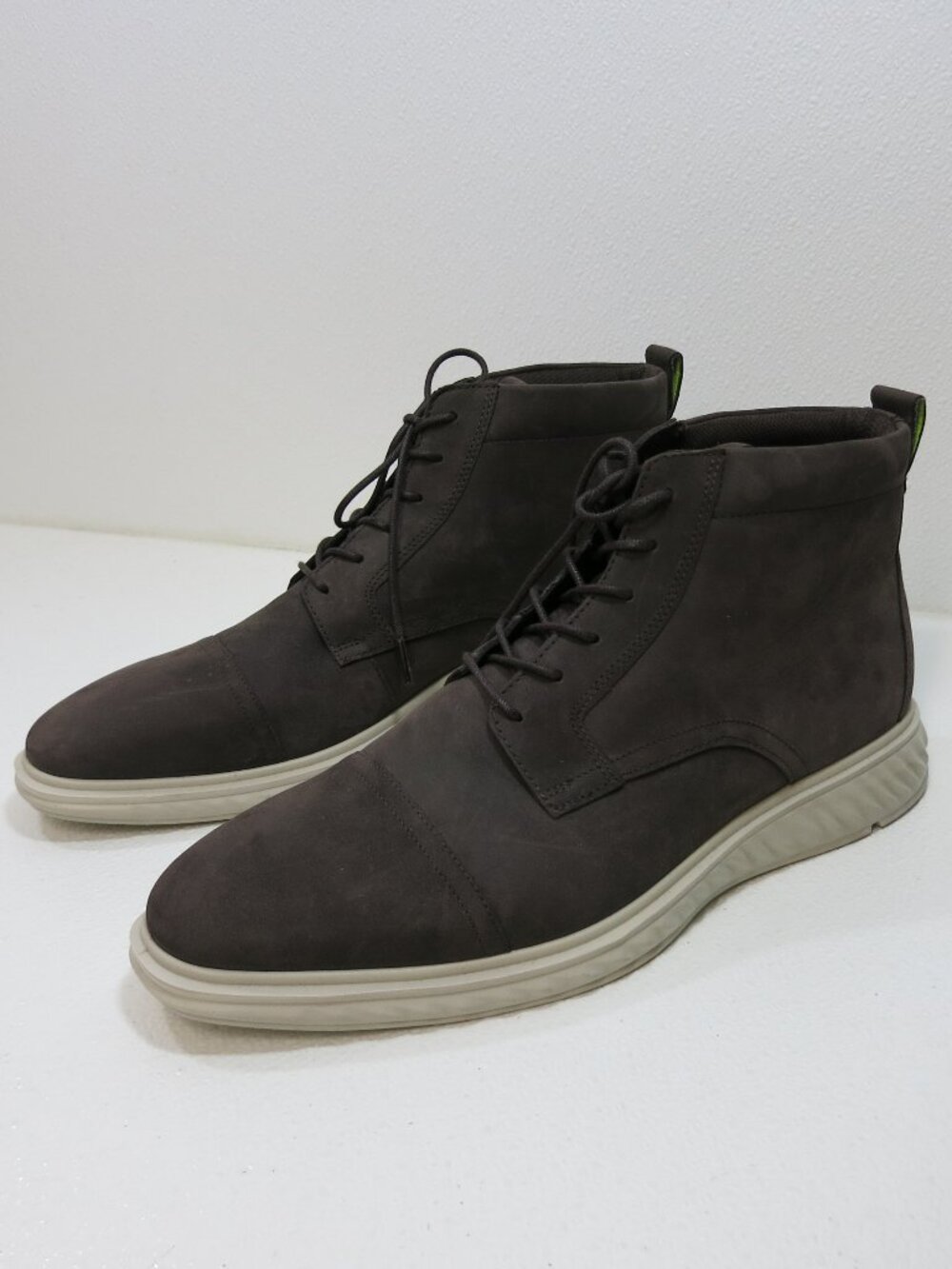 Ecco Shock Thru ST-1 Leather Comfort Casual Chukka Boots Shoes Mens sz 47 13